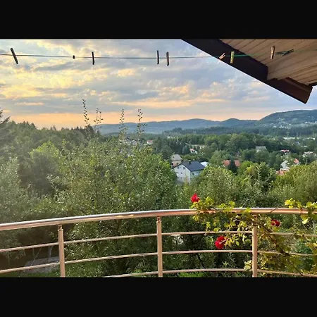 شقة Anelora House